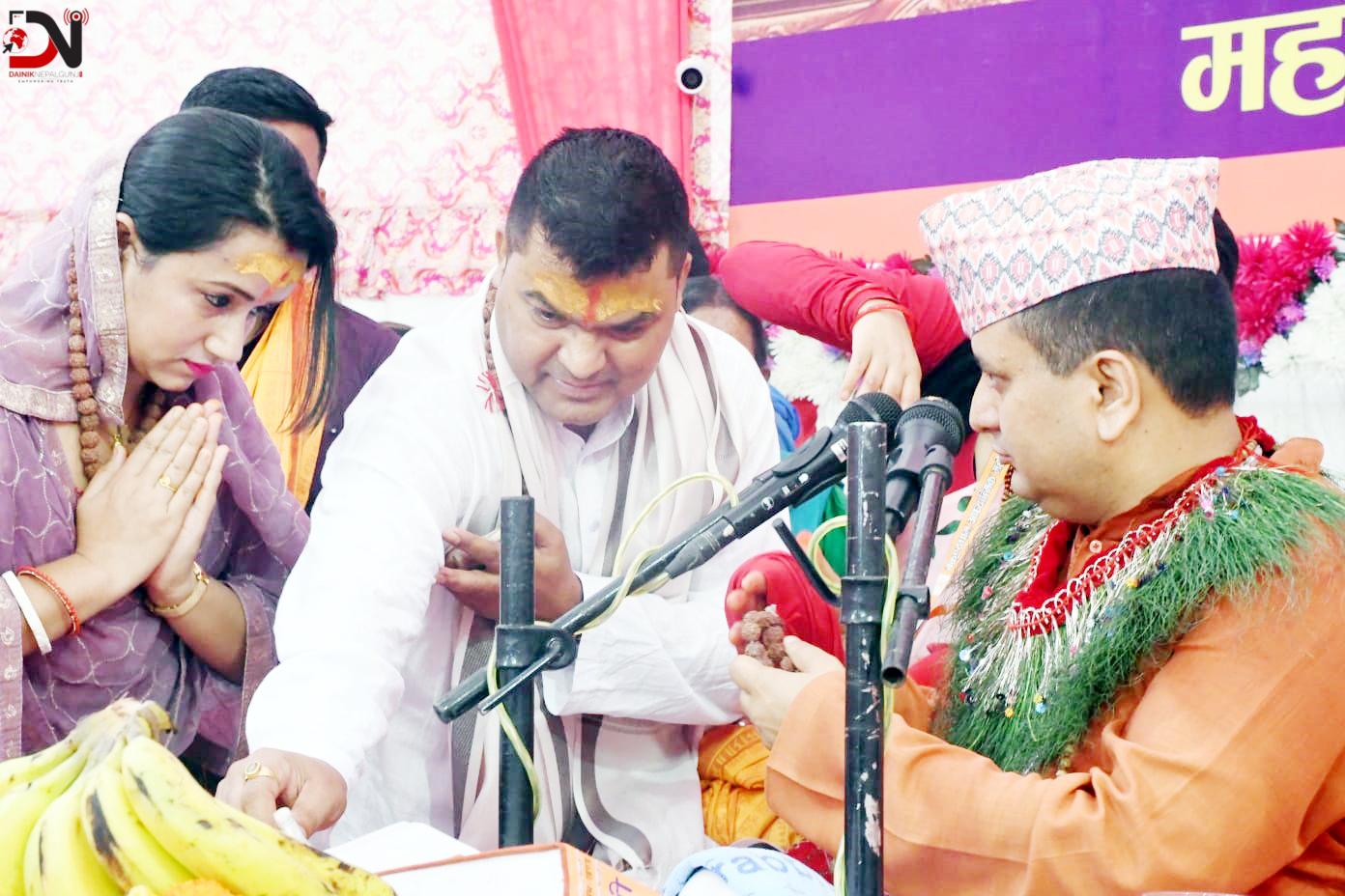 वडाध्यक्ष बर्माले गरे बैकुण्ठधामलाई भूमिदान