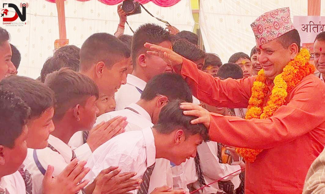 वैकुण्ठधाम सिधनियाघाट निर्माणका लागि तेस्रो दिन तीस लाख सहयोग