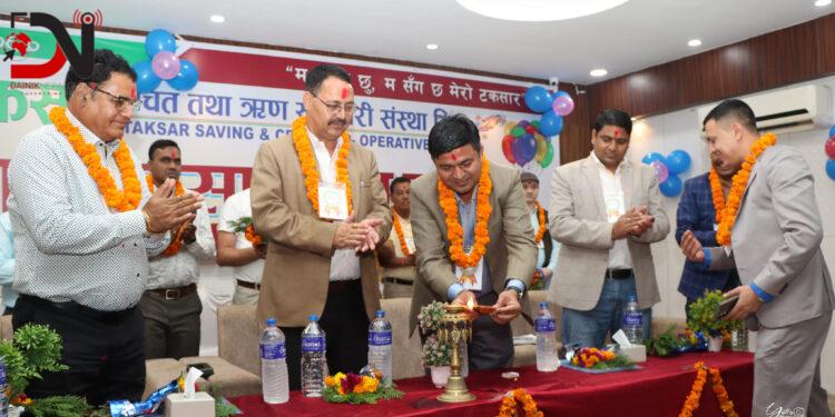 कारोबार अर्ब पुर्याउँदै टकसार