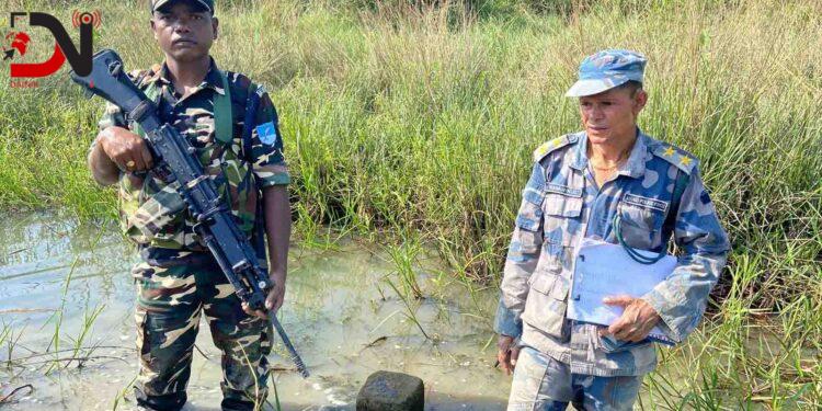 युक्त टोलीद्वारा सीमास्तम्भको निरीक्षण