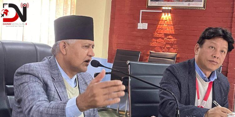 जनप्रतिनिधिले तलव पाउने सिस्टम आफैमा ठिक हाे हाेइन ? पुनरावलोकन गराैं : मुख्यमन्त्री आचार्य