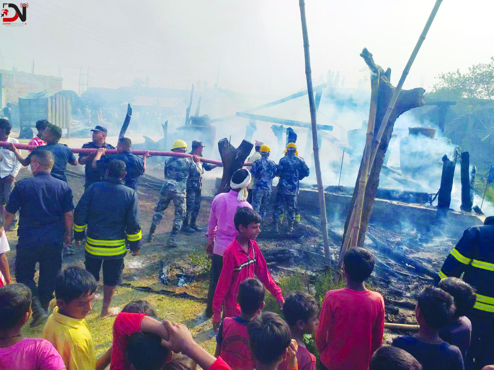 नरैनापुरमा जल्यो सत्र घरगोठ
