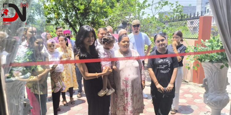 झण्डै करोड लागतमा ‘मेकअप स्टुडियो’