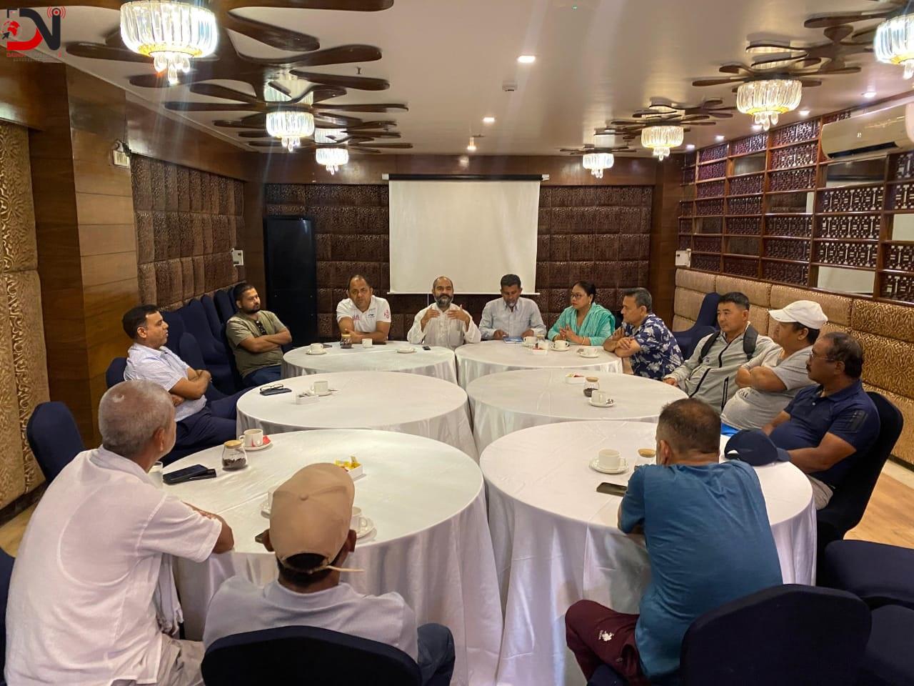 नेपालगन्ज आउँदै एम्स प्रेसिडेन्ट पाको