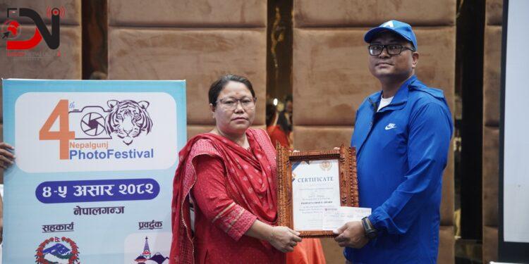 फोटो फेस्टिवलको पिपुल्स च्वाइस अवार्ड नेपालगन्जका अमितलाई