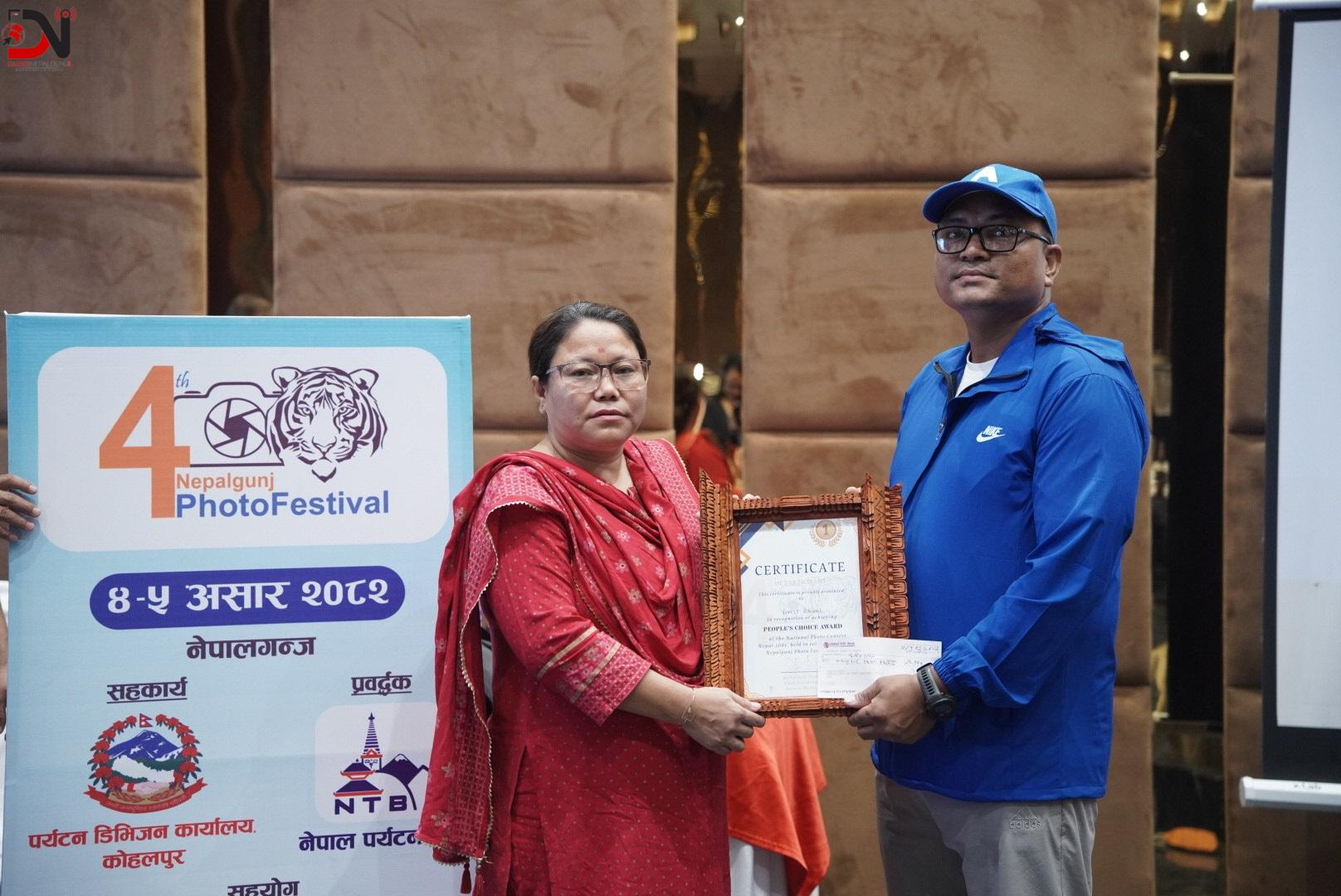 फोटो फेस्टिवलको पिपुल्स च्वाइस अवार्ड नेपालगन्जका अमितलाई