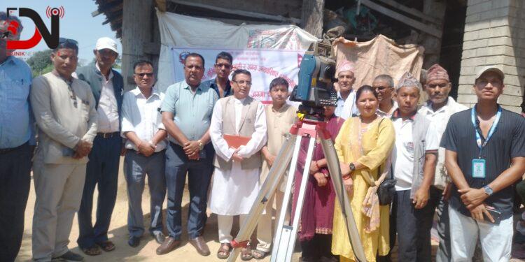 बाँकेमा भूमिहीनलाई जग्गाधनी प्रमाणपुर्जा