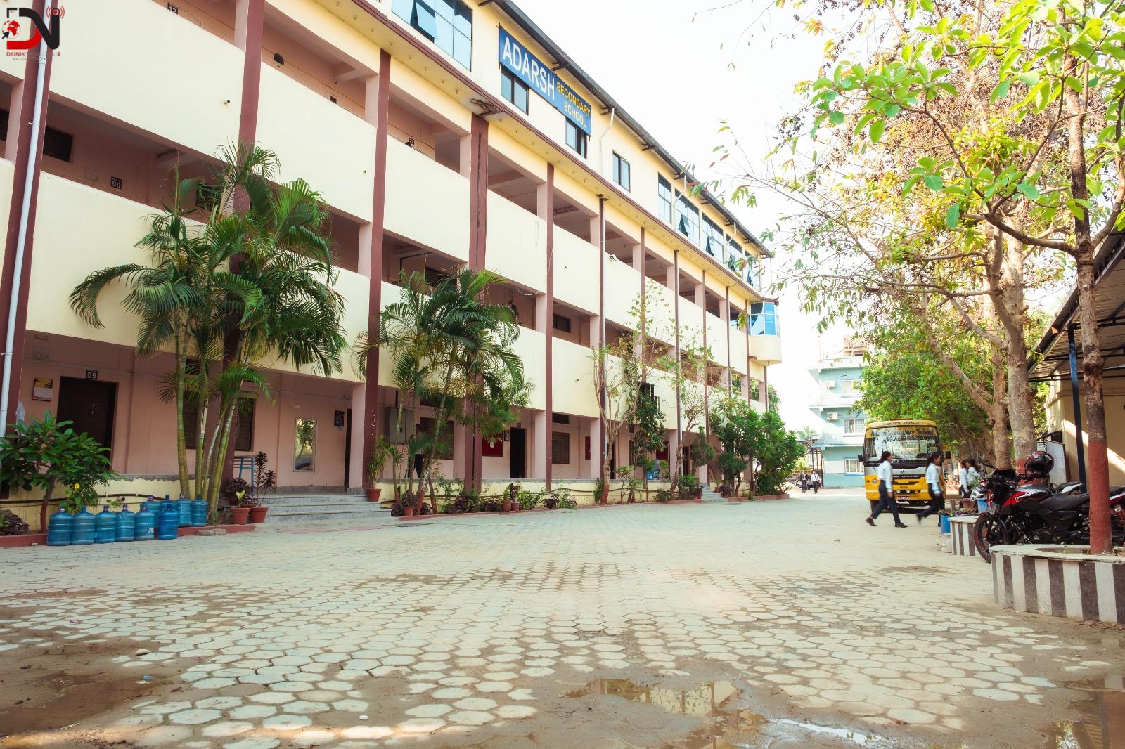 आदर्श माविको प्लस टु भर्नामा अभूतपूर्व आकर्षण