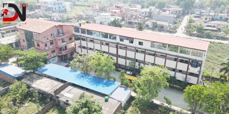 आज पाँचसय बढी विद्यार्थी आदर्शमा प्रवेश परीक्षा दिंदै