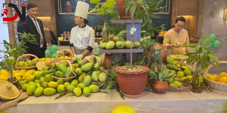 सिद्धार्थमा ‘मैंगो कर्निभल २०८२’