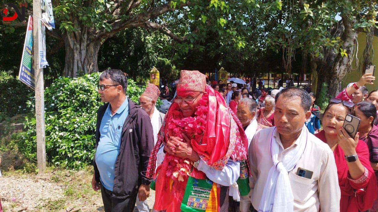 ४१ वर्षको शिक्षण यात्रापछि रुद्र रानाभाटलाई दिइएको यो सम्मान