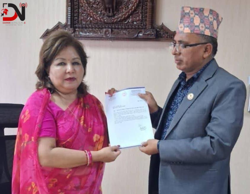 प्रधानमन्त्रीको भारत भ्रमणमा दिल्ली उडानको एजेन्डा समावेश गर्न माग