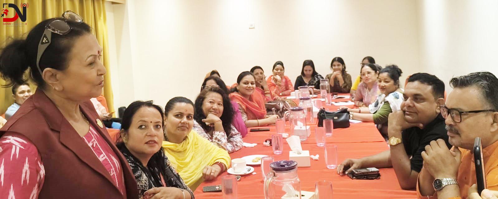 भदौं २१ मा दौडदै हजुरआमा