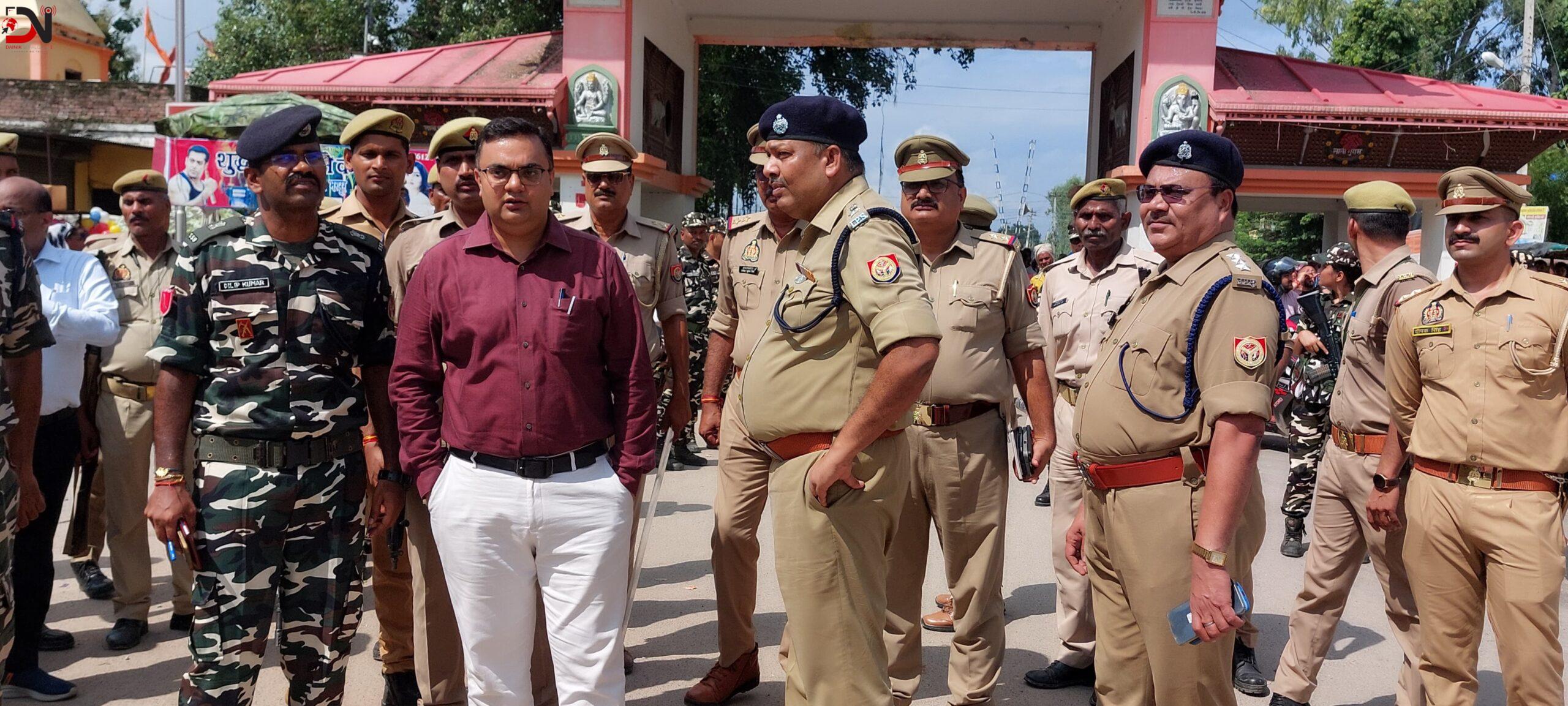 भारतीय अधिकारीले लिए सीमा सुरक्षा जायजा