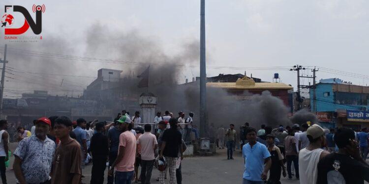 नेपालगन्जमा जेनजीको प्रदर्शन, बजार बन्द