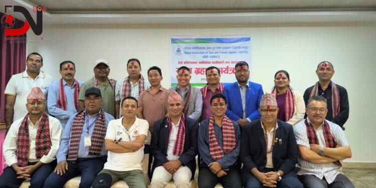 ‘बाँके निकुञ्जमा पर्यटक ल्याऊँ’