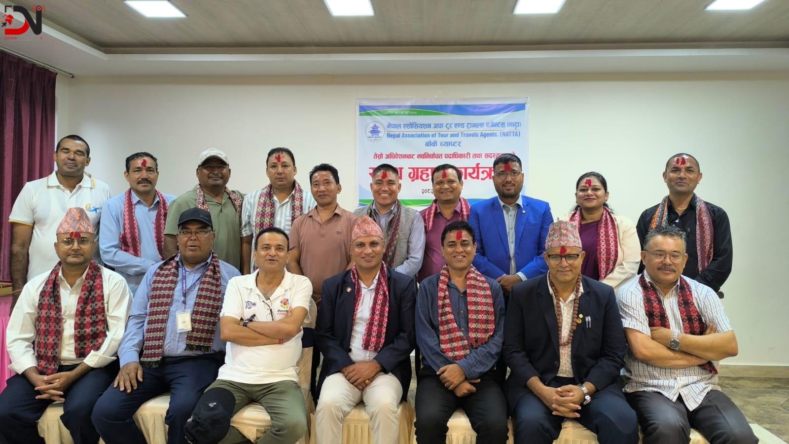 ‘बाँके निकुञ्जमा पर्यटक ल्याऊँ’