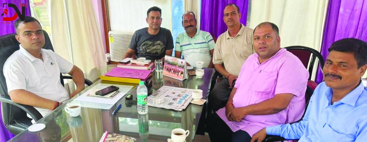 ‘दशैं मनाउन आउनेको सुरक्षामा एसएसबीको प्रतिबद्धता’