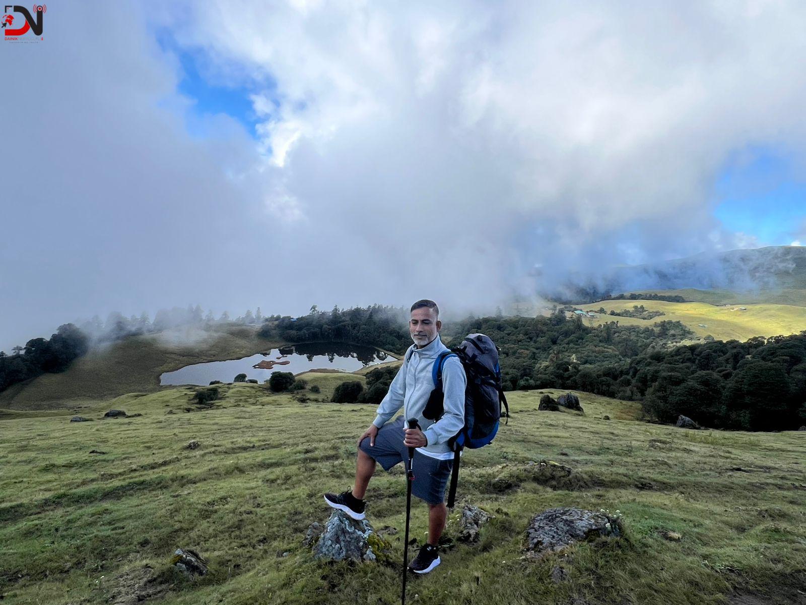 असिहजार पाइलाले घुमेको : मुन्दुम