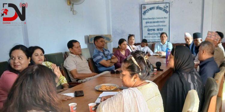 परिस्थितिको बिश्लेषण गर्दै मानव अधिकार रक्षक