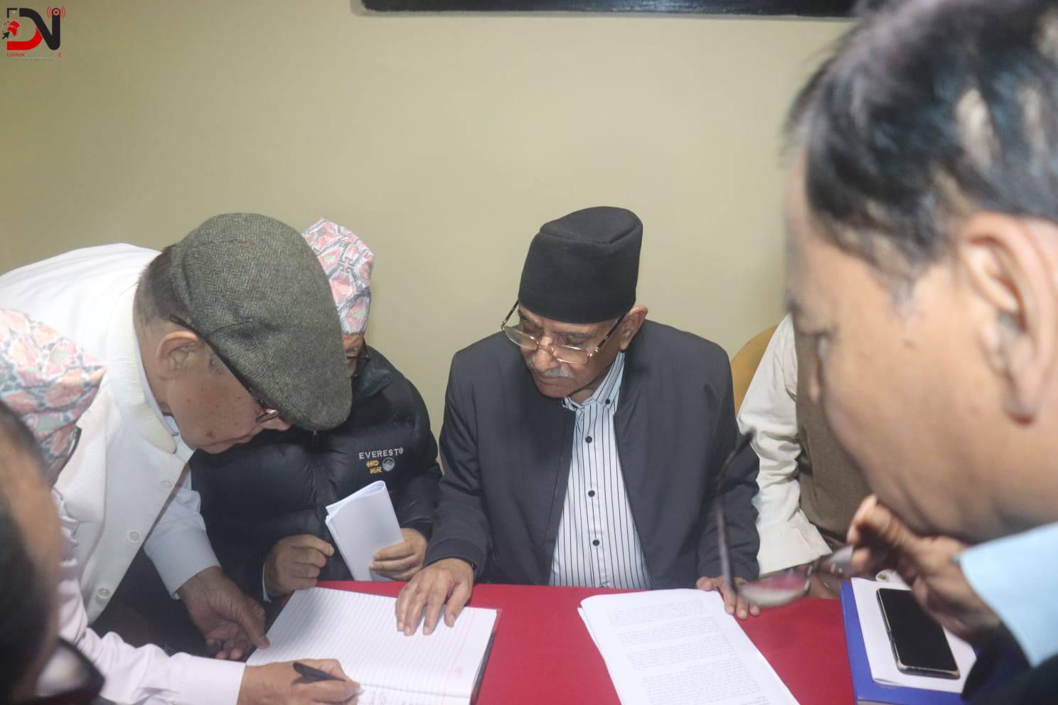 आठ पार्टीबीच कात्तिक १९ गते एकता हुने