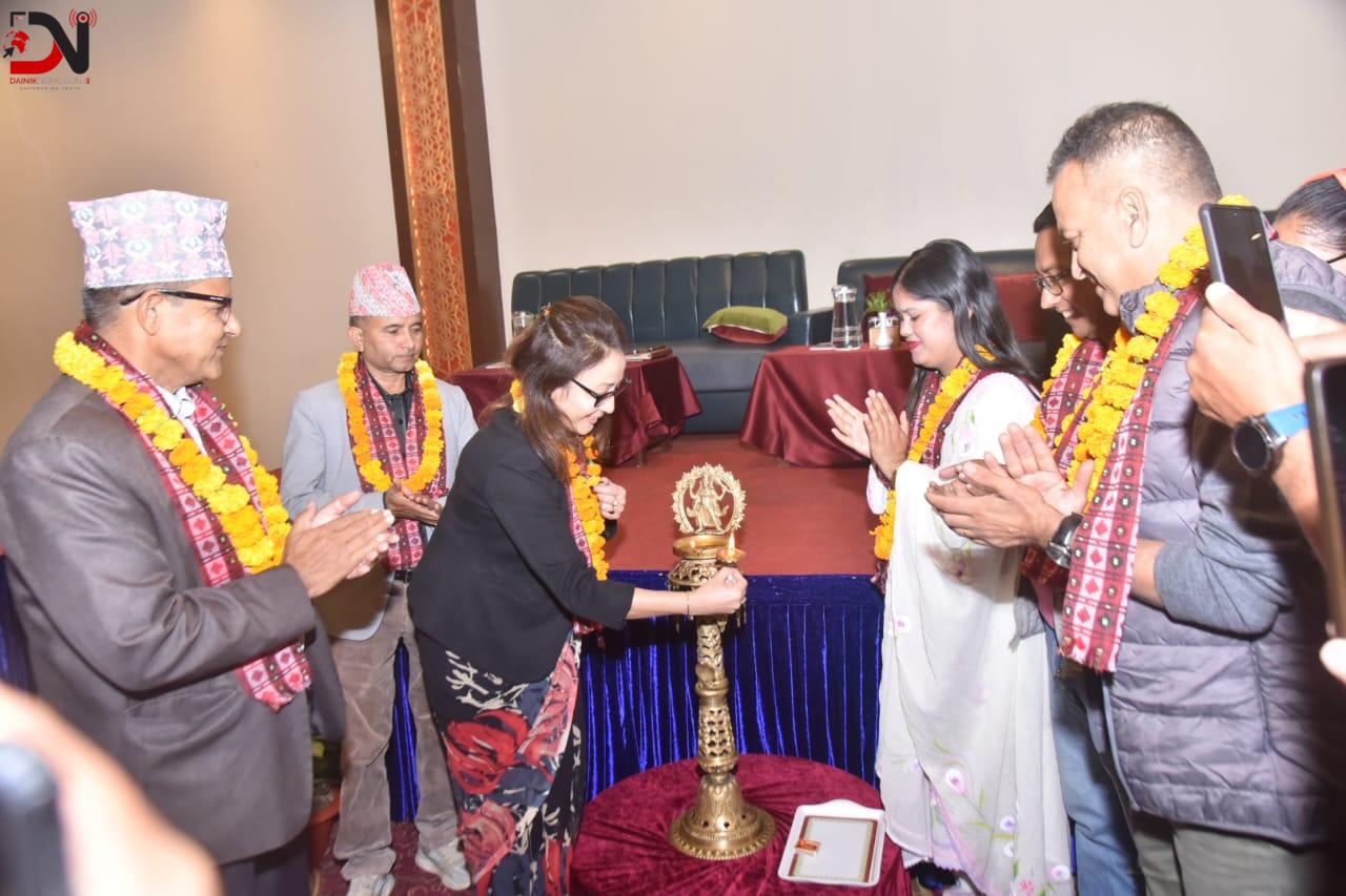 बाँकेका पत्रकारहरुलाई पर्यटन फोटोग्राफी रिपोर्टिङ सम्वन्धी अनुशिक्षण