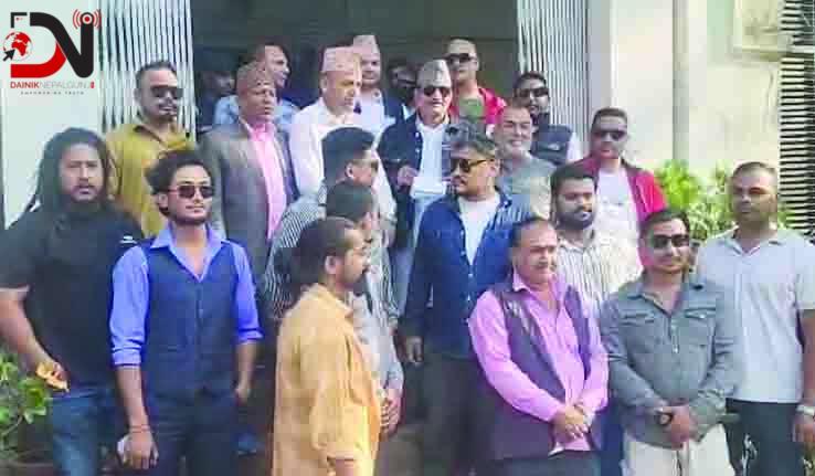 राजा वीरेन्द्रको शालिक पुनस्र्थापना गर्न माग