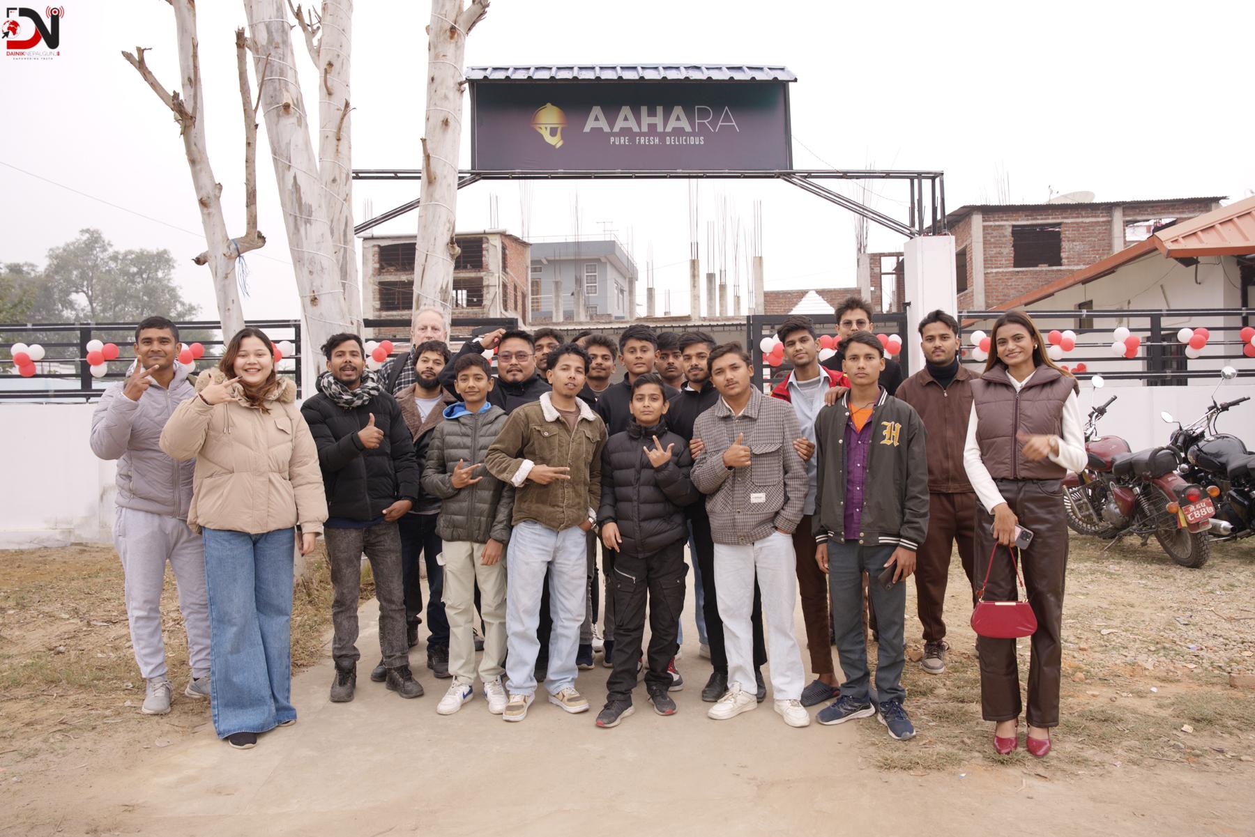 मोबाइल, क्यामेरा र सपनासँग नेपालगन्जका युवालाई जोड्दै निहाल