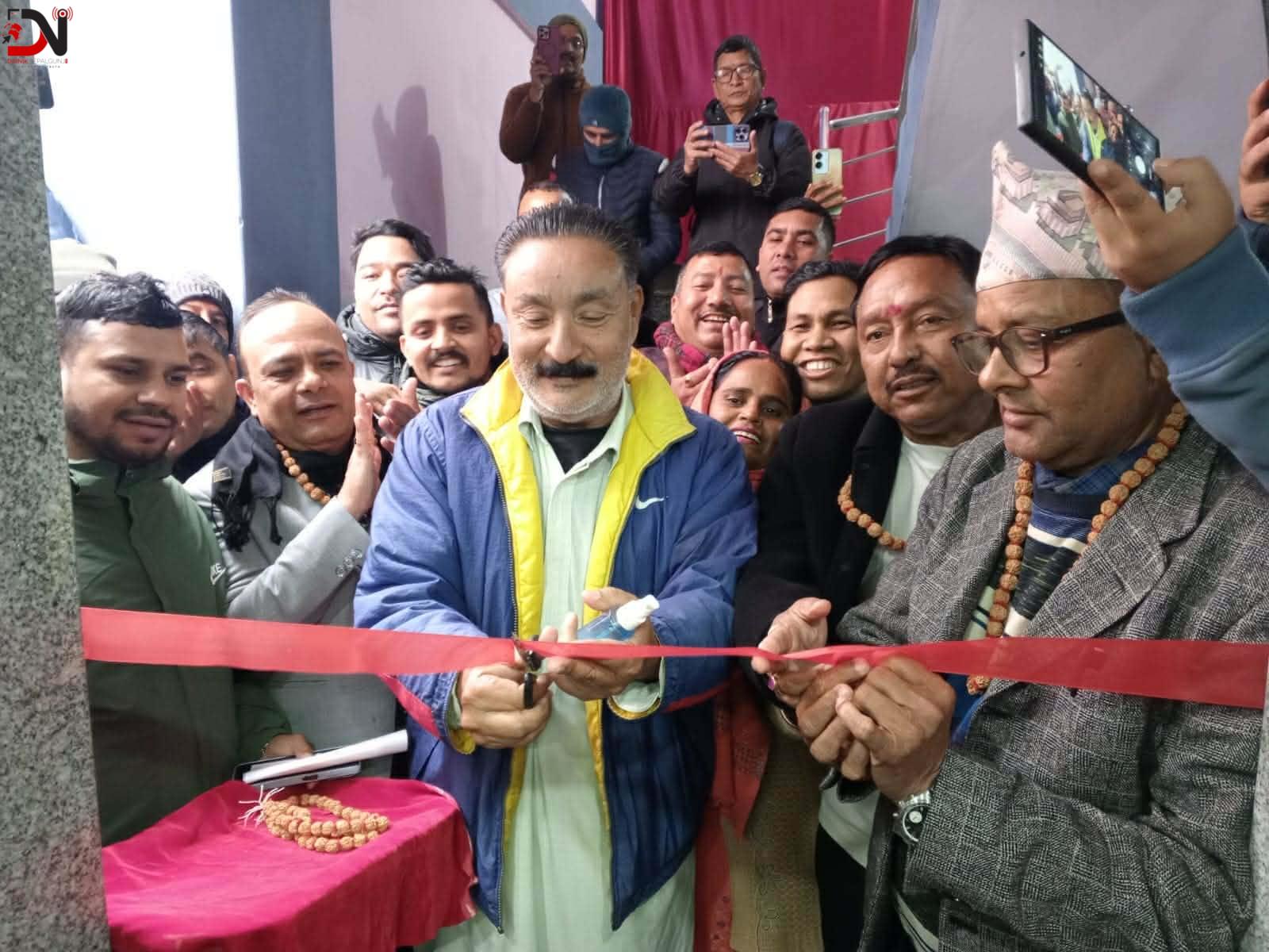 निर्वाचनमा जुट्नु पर्छ : काँग्रेस सहमहामन्त्री राठौंर