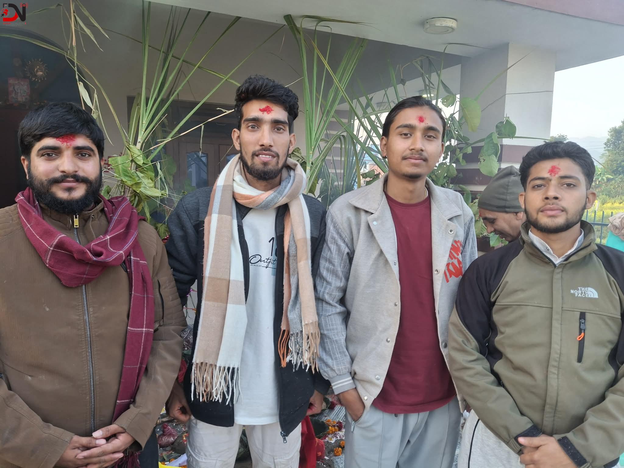 धार्मिक अनुष्ठानमा युवा पुरोहित