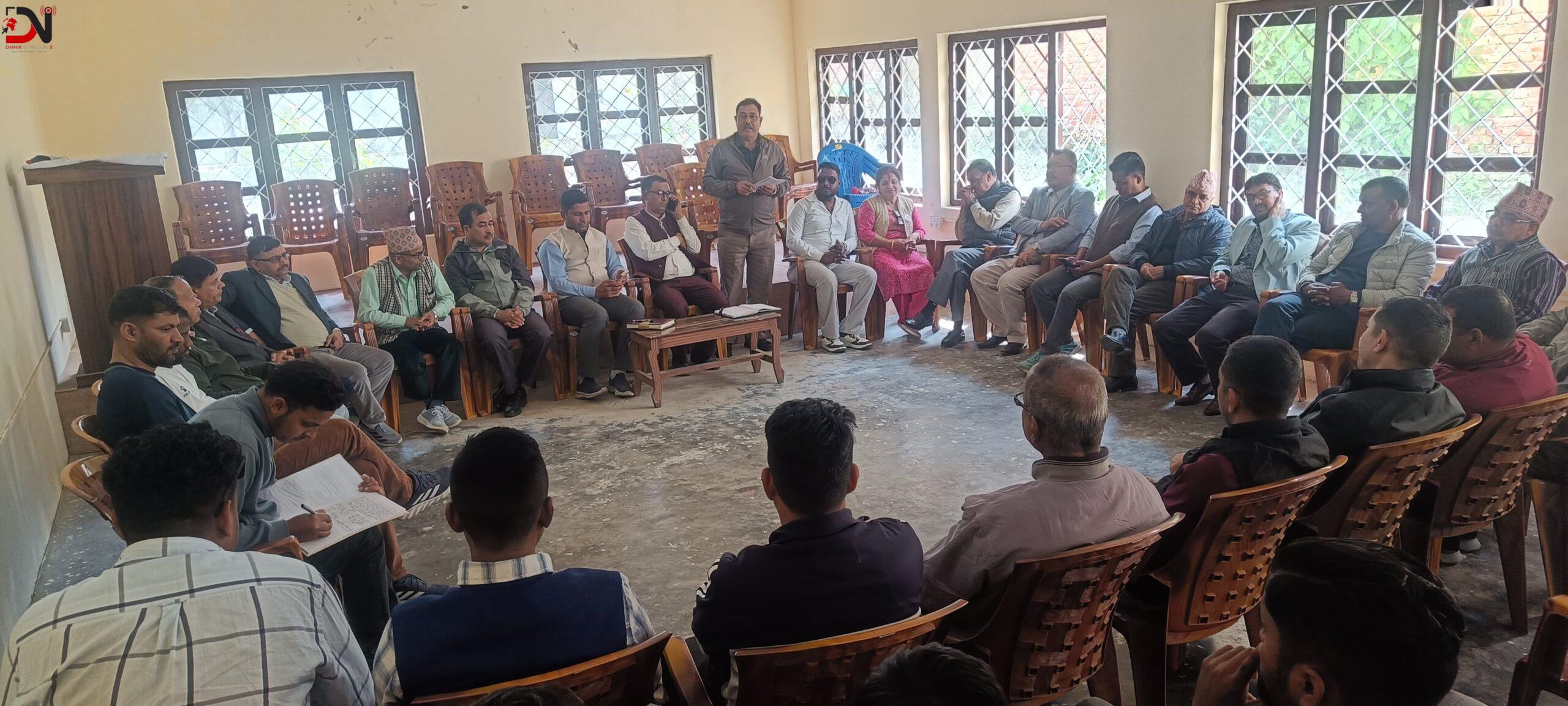 प्राध्यापकसँग उम्मेदवार राईले गरे अन्तरक्रिया