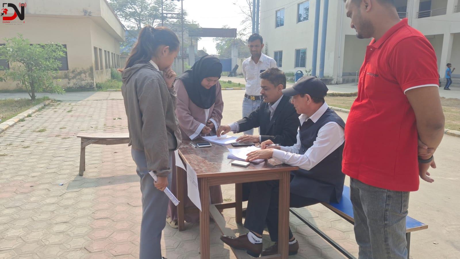 युवा युवतीलाई मतदाता शिक्षा