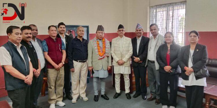 प्रधान न्यायाधीश राउतसँग बाँकेका कानुन व्यवसायीको छलफल