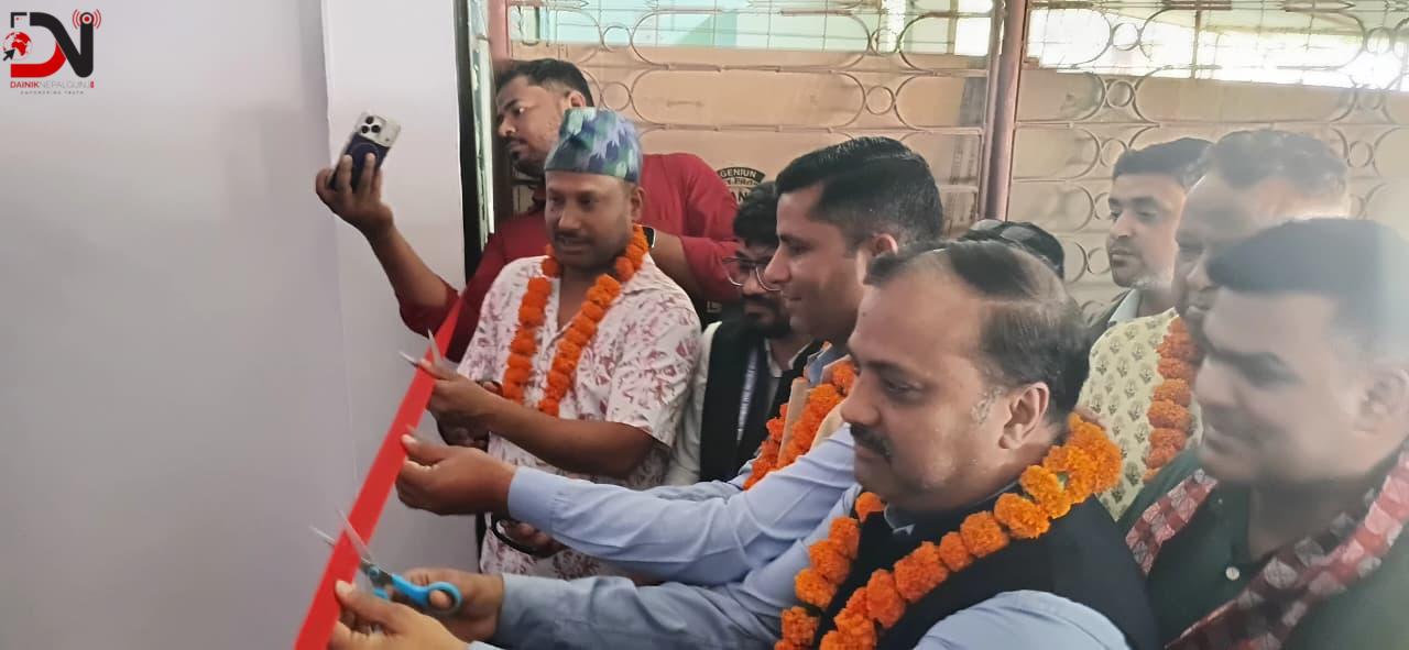 इस्तियाक राईले पुरा गरे चुनावी वाचा, मालपोतमा ‘नागरिक सहायता कक्ष’ उद्घाटन