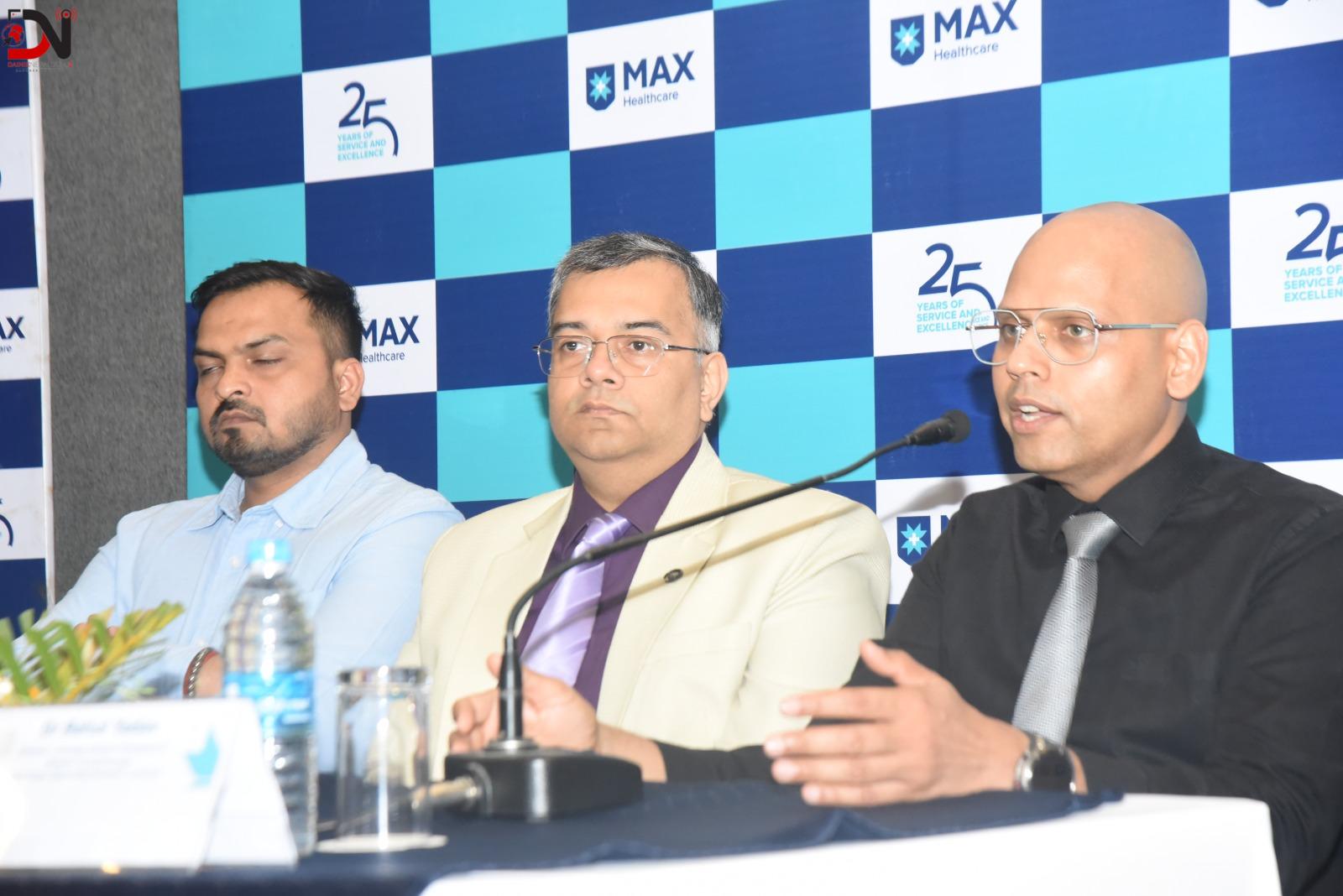 नेपालगञ्जमा क्यान्सर उपचारका नवीन प्रविधिबारे चिकित्सकहरूबीच अन्तरक्रिया