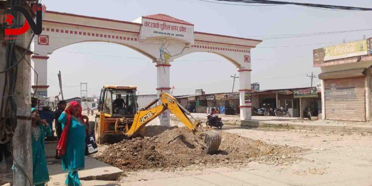 उपमहानगरपालिकाले हटायो अव्यवस्थित बसपार्क