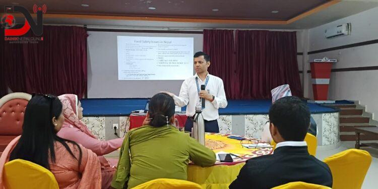 प्रश्न गरौं, जागरुक बनौं