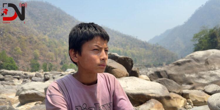 एक भारी घाँसका लागि बाबुछोरा नै कर्णालीमा बगेपछि…