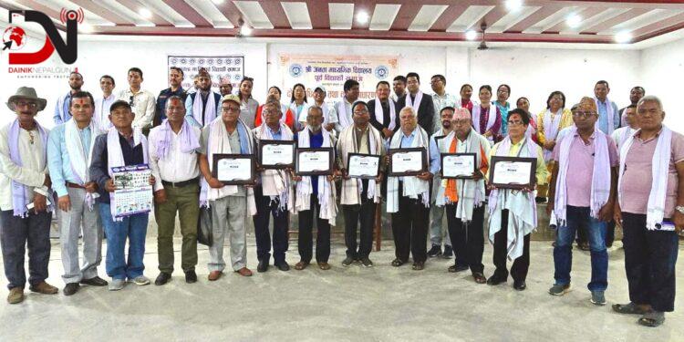 पूर्व विद्यार्थी समाजमा शर्मा