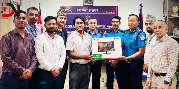 बैंकर्स क्लबद्वारा प्रहरीलाई कम्प्युटर