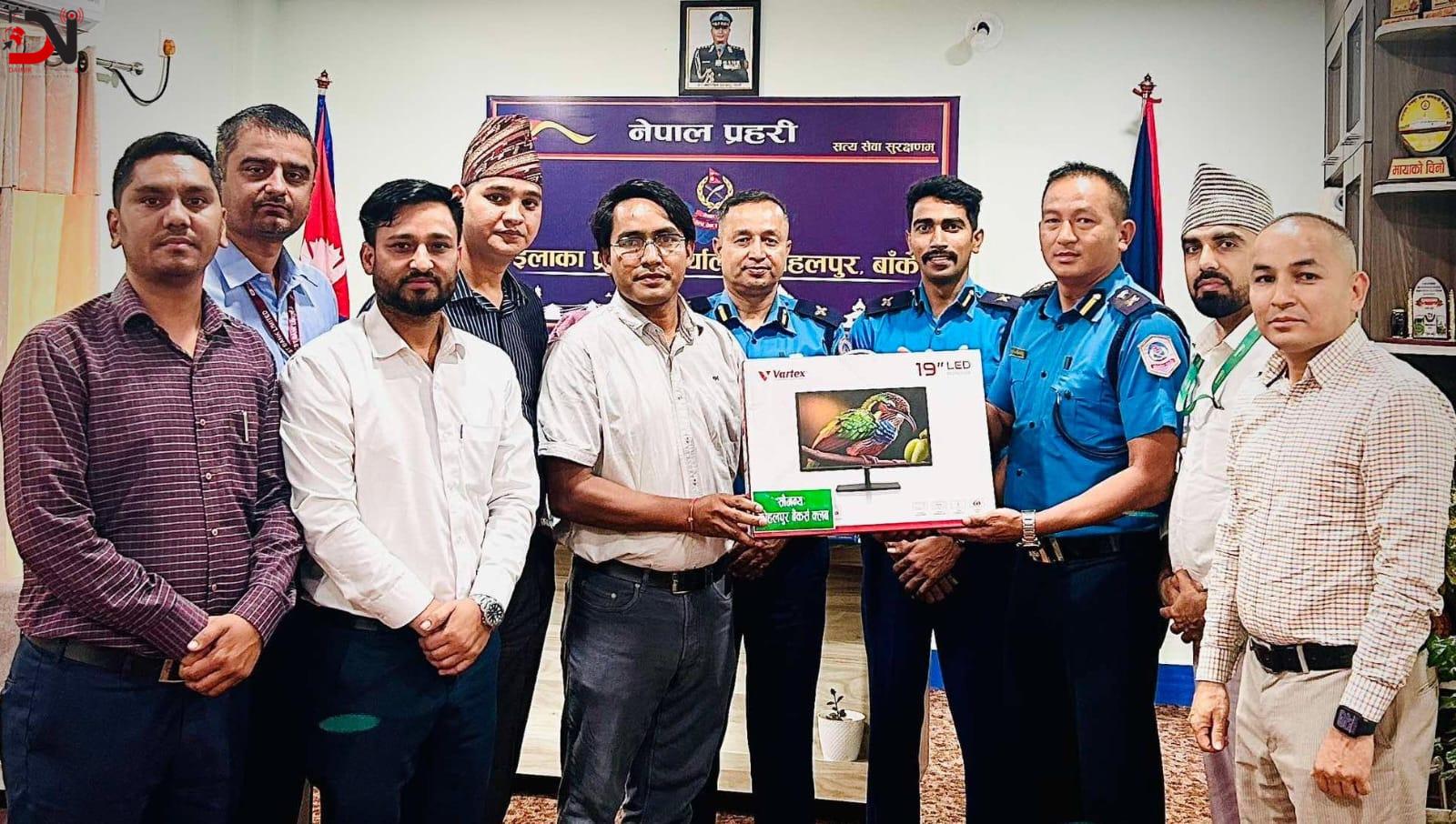 बैंकर्स क्लबद्वारा प्रहरीलाई कम्प्युटर