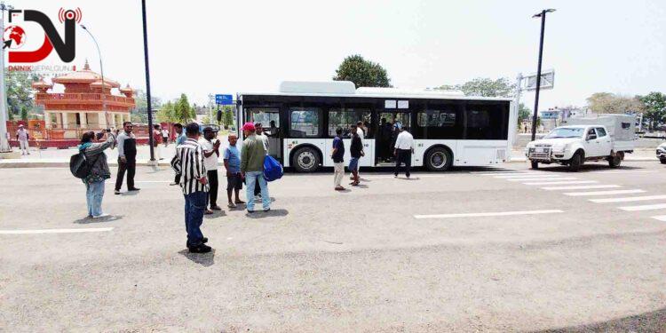 नेपालगन्ज विमानस्थलमा आजदेखि निःशुल्क ट्रलीबस सेवा सुरु