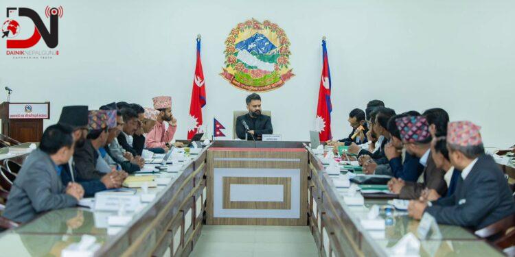 प्रधानमन्त्री समक्ष सांसद राईले बुझाए बाँकेकाे विकास एजेण्डा