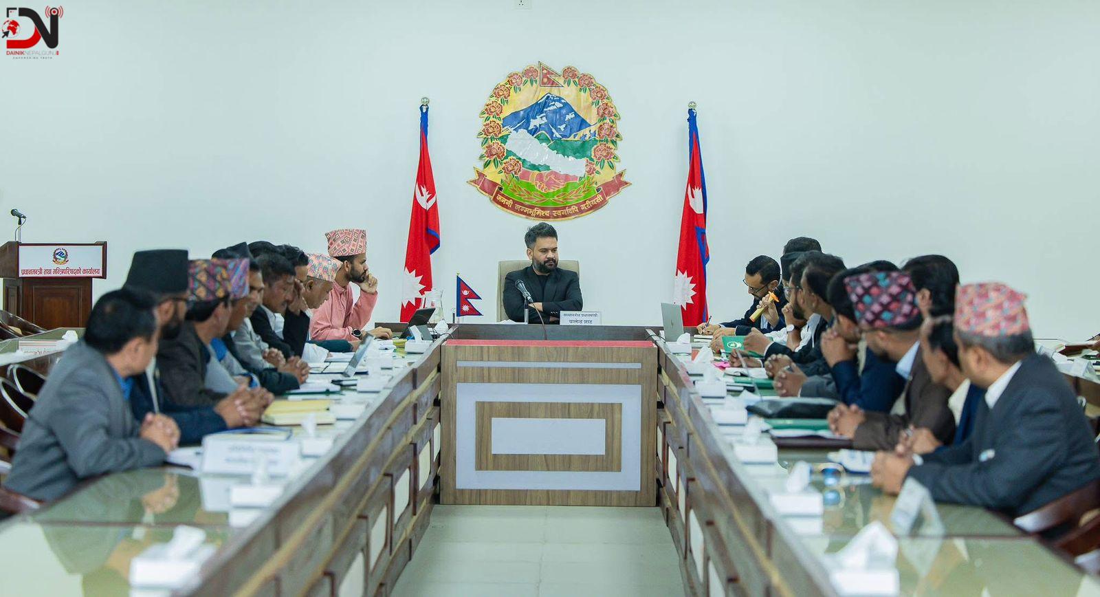 प्रधानमन्त्री समक्ष सांसद राईले बुझाए बाँकेकाे विकास एजेण्डा