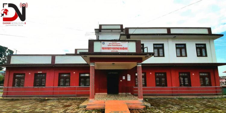 मालपोत र यातायात कार्यालय सुर्खेतबाट १६ बिचौलिया प्रक्राउ