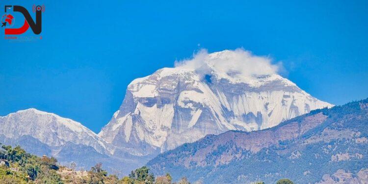 धवलागिरिमा मानव स्पर्श ६६ वर्ष, सात सय जनाभन्दा बढीद्वारा आरोहण