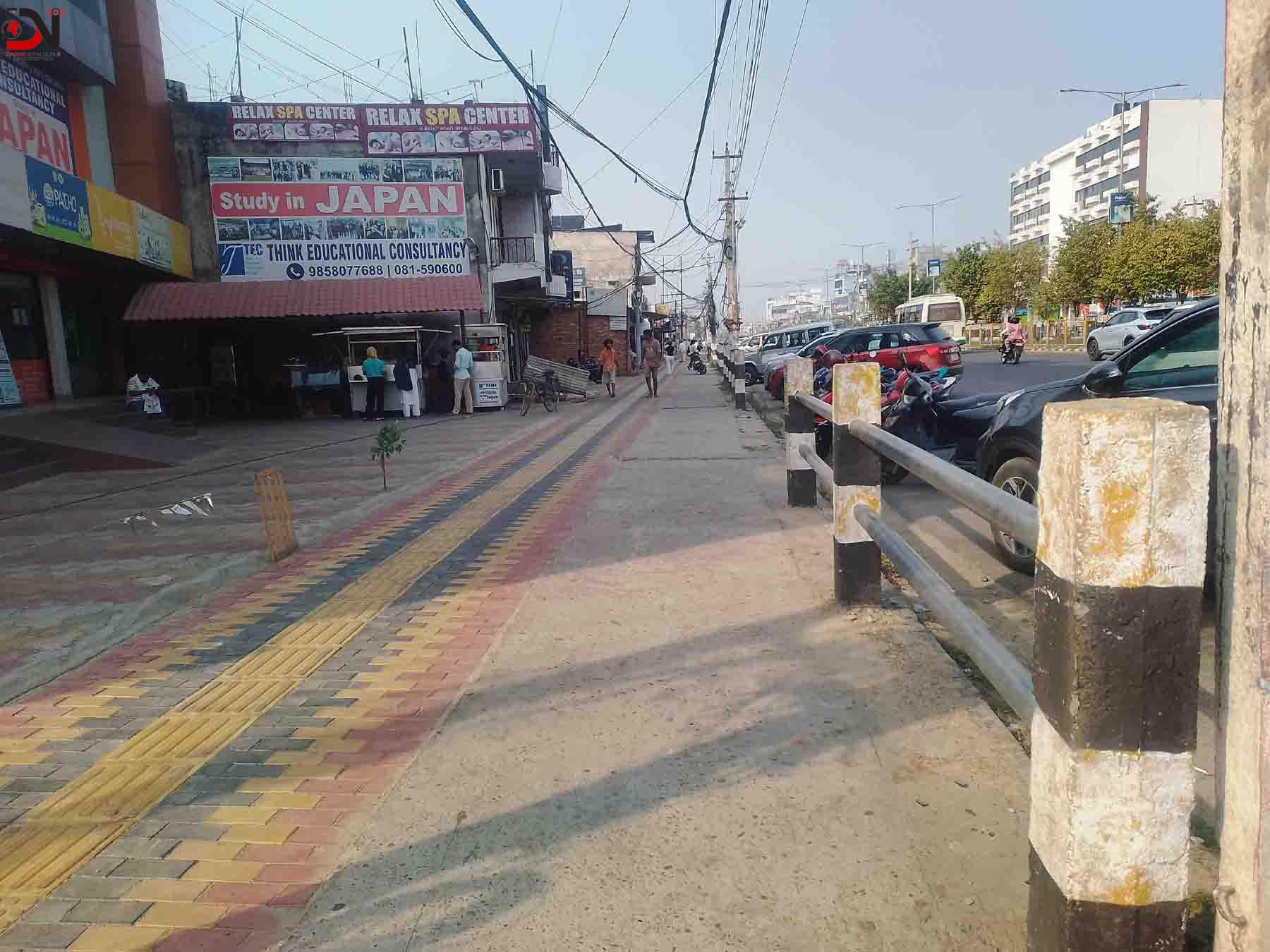 अतिक्रमण हटेपछि चिटिक्क बन्दै सडकपेटी