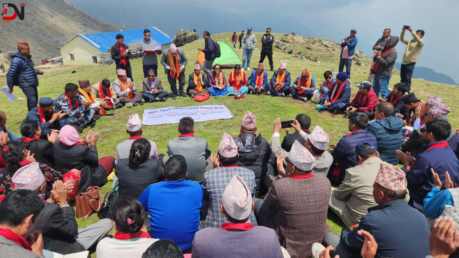 दैलेखको ग्यास उत्खनन अन्योलमा, दबाब बढाउँदै स्थानीय तह