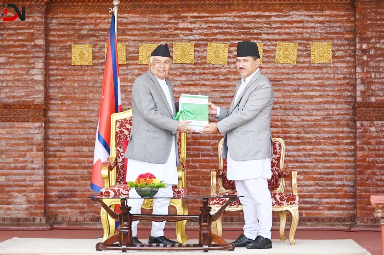 आर्थिक अनुशासन कायम गर्नुपर्नेमा राष्ट्रपति जोड