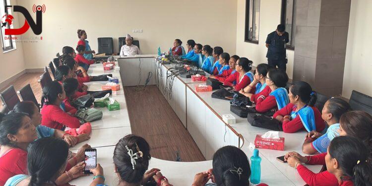 महिला स्वास्थ्य स्वयंसेविकाको योगदानको कदर गरिन्छ